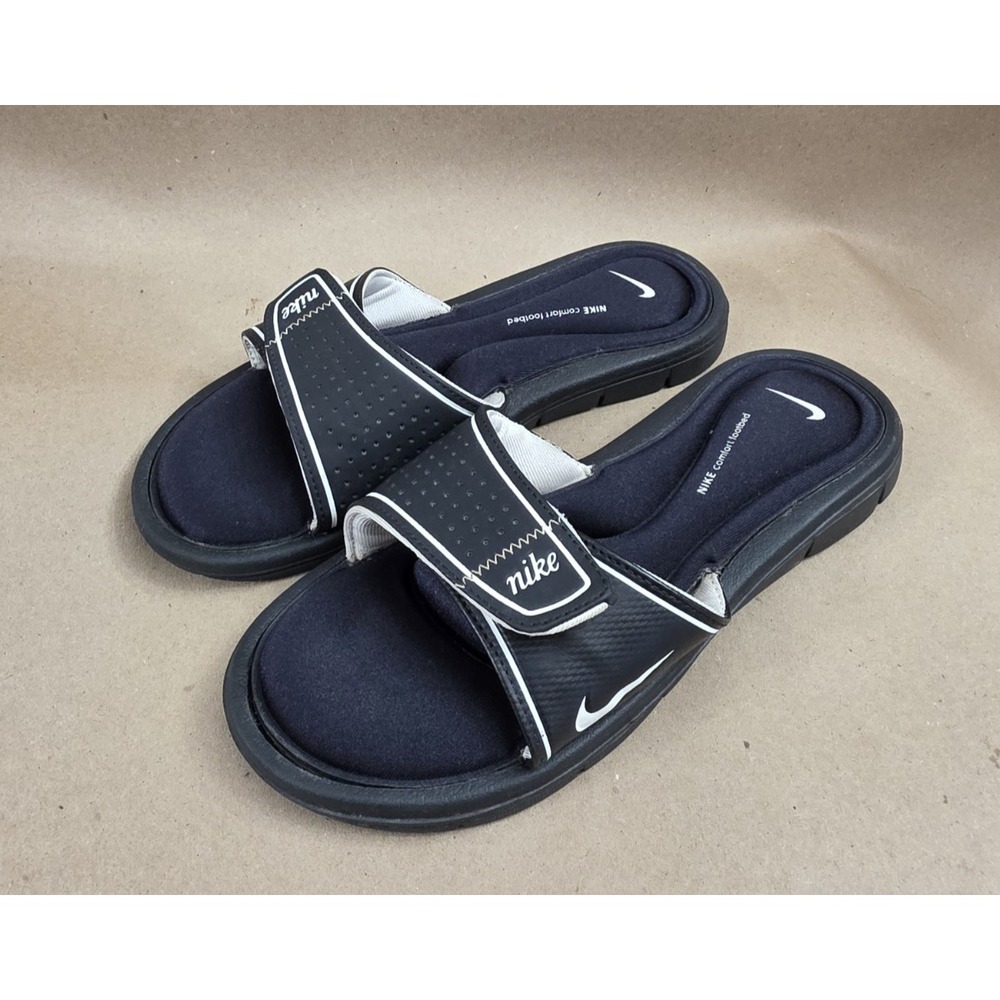 Nike (Sz 7) Women's Comfort Footbed Slides Black White Style 360883-011
